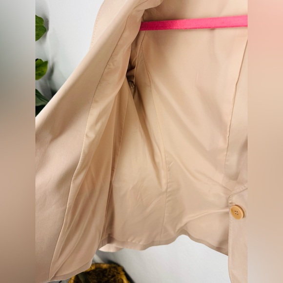 Theory Cream Colored Single Button Blazer Size 0 - Picture 4 of 8